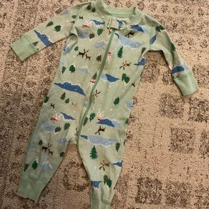 Kids Hanna Andersson Winter PJ One Piece. Size: 6-9M